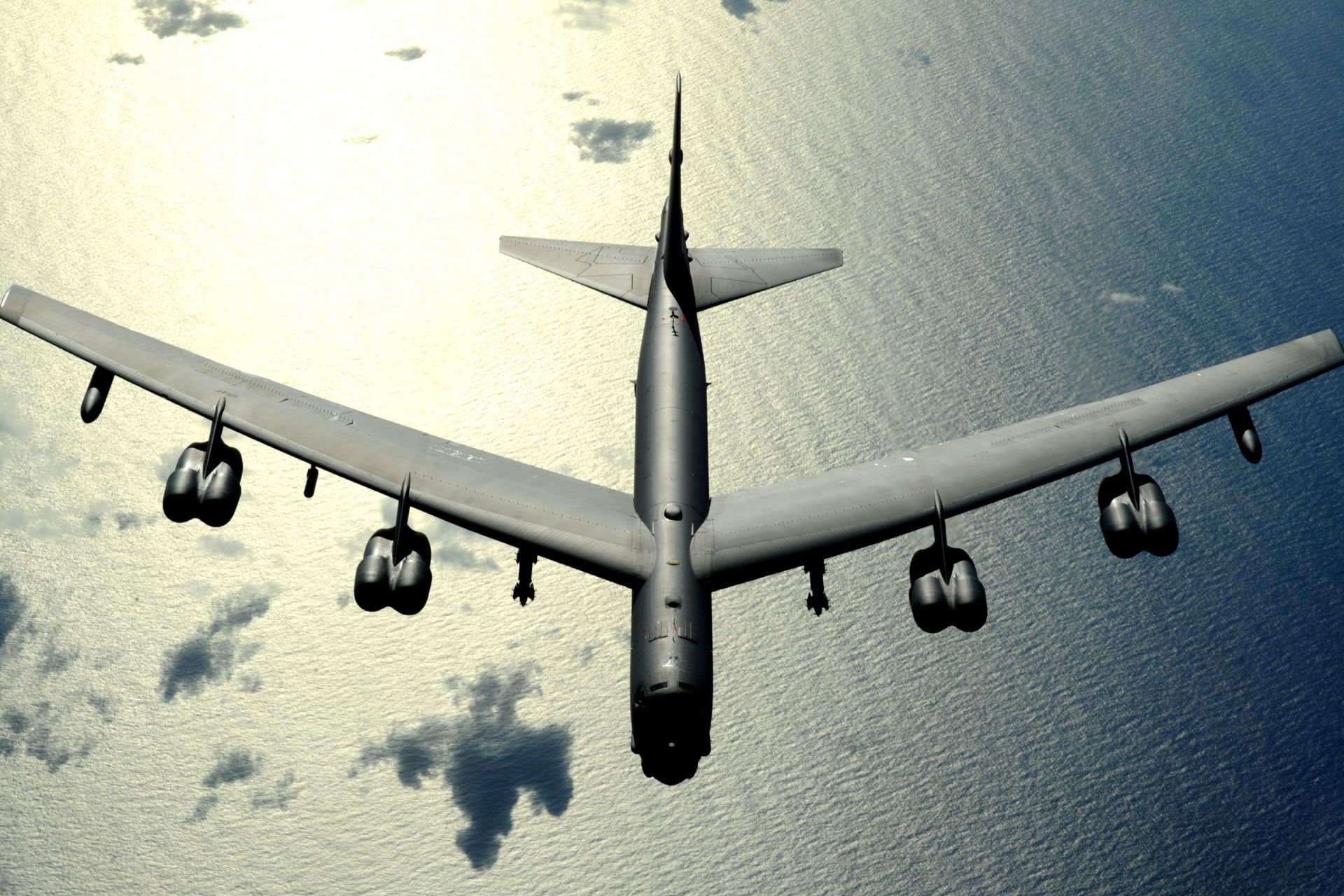 B-52轰炸机换装新型雷达，提升精确打击与电子战能力