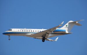 巴基斯坦空军升级电子战能力，新型环球6000战机投入使用