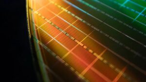 挑战 ASML，俄罗斯公布国产极紫外光刻设备长期路线图