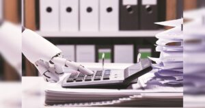 Z世代用“clanker”对抗AI，网络热词引发争议