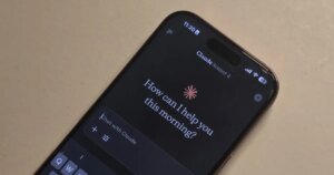 OpenAI加强ChatGPT隐私保护，引发争议
