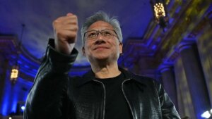 英伟达50亿美元投资英特尔，联手开发企业AI芯片