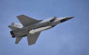 英国防部监测俄新型高超音速导弹部署