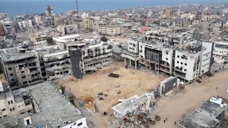 美军无人机监控加沙停火情况