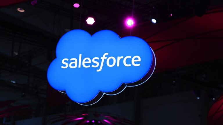 Salesforce推出新平台Agentforce 360，简化企业AI代理构建