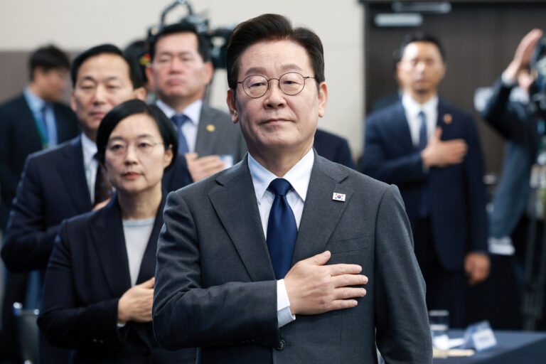 李总统承诺加大国防研发投资，推动自立国防