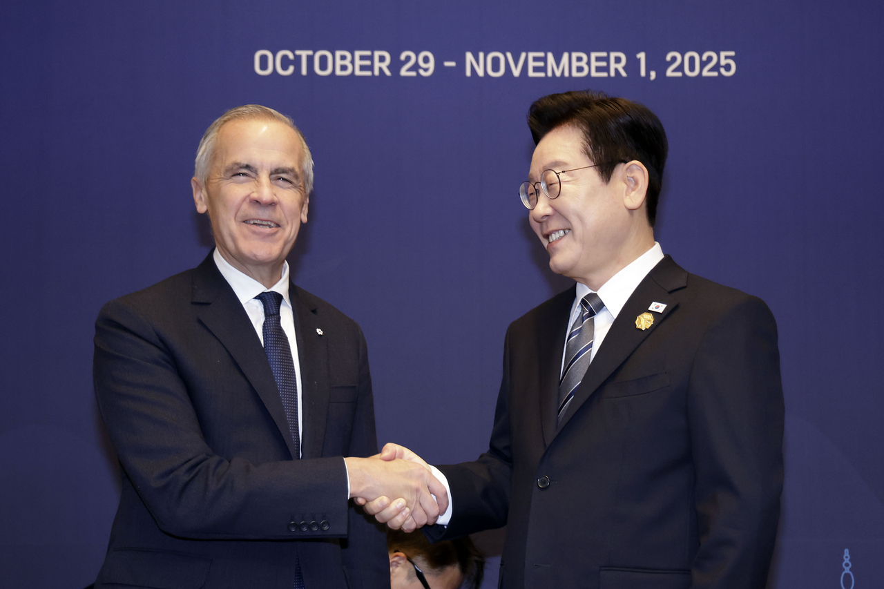 韩加首脑会谈深化国防合作,签署军事信息保护协议