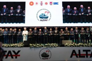 土耳其总统见证卡塔尔-土耳其联合军工厂揭幕，首产Altay坦克