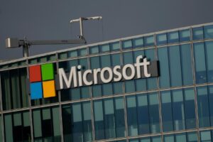 微软推新AI功能促Windows 11升级，结束对Windows 10支持
