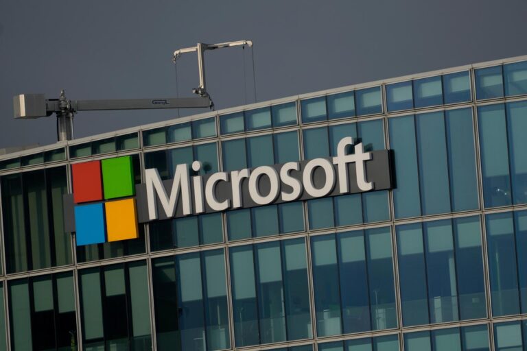微软推新AI功能促Windows 11升级，结束对Windows 10支持