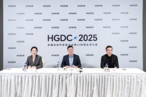 荣耀发布MagicOS 10，打造AI伙伴式操作系统