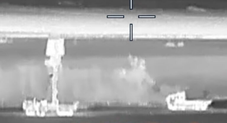 乌克兰无人机精准打击俄M-46火炮，突破反无人机防御