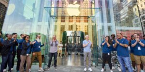 苹果11月新品齐发:iOS 26.1更新与多款硬件亮相