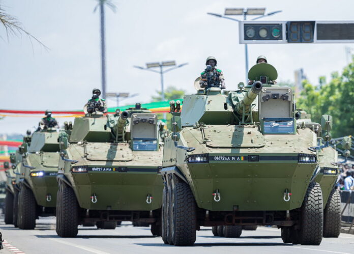 中国向非洲多国提供先进装甲车辆，强化军事合作