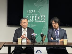 民进党吁增防务预算，强化台美军事合作