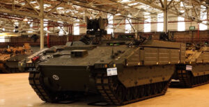 英军Ajax装甲车再出故障,士兵训练后需住院