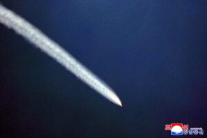 美防官认朝鲜未掌握高超音速武器技术,但ICBM进展显著