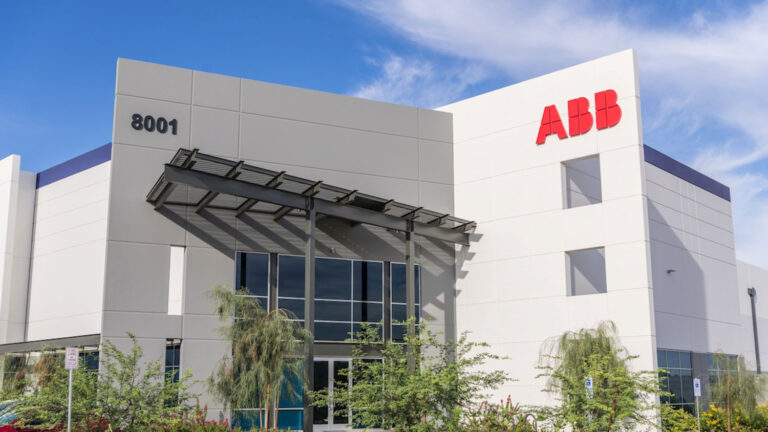 ABB新订单激增，AI数据中心需求强劲