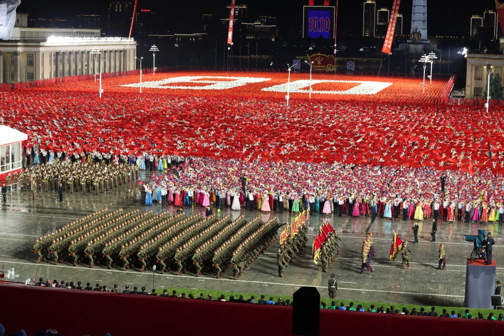朝鲜举行盛大阅兵式，视频、高清大图来了