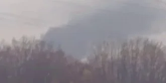 无人机袭击俄油厂，致乌法多地烟雾与通讯中断