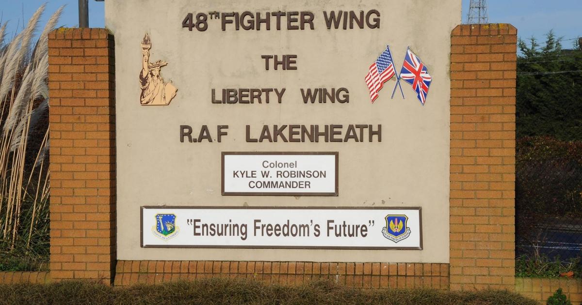 防长宣布军方有权击落不明无人机，专家担忧安全风险