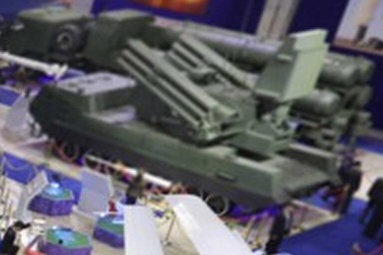 朝鲜展示新型“ Pantsir-NK”防空系统