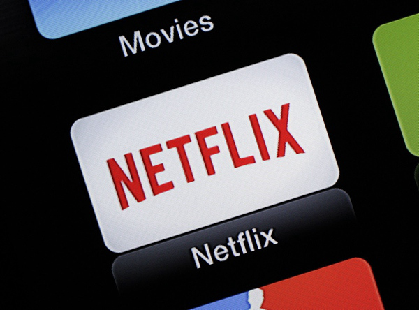 Netflix财报：AI助力创意而非替代，强调工具定位