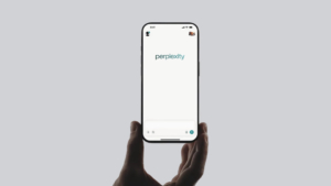 PayPal合作让Newegg购物更智能，AI聊天机器人助力黑五抢购