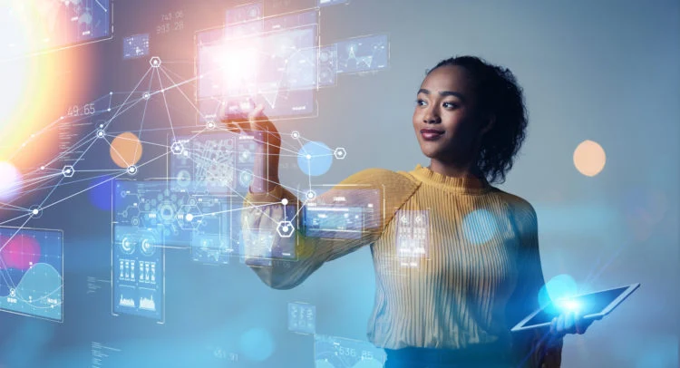 马里斯科技与飞行运营联合推出无人机操作平台