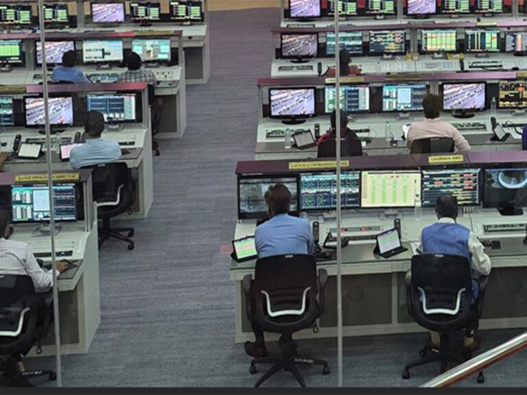 印度IT业下半年因AI项目和客户参与度提升而复苏