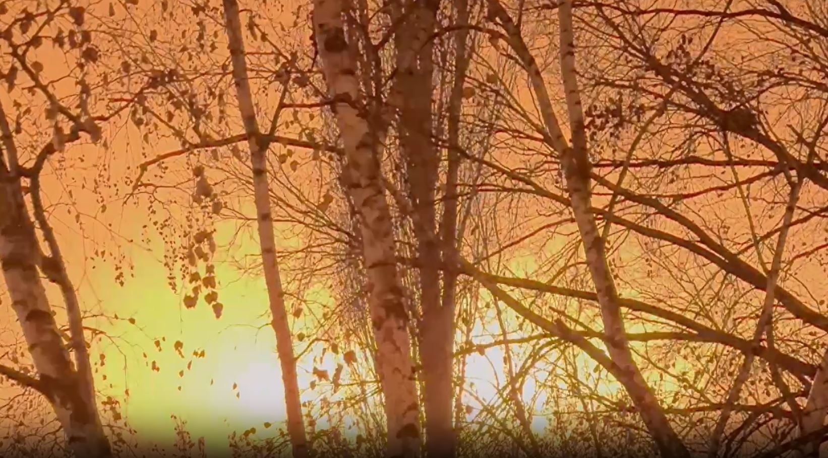 无人机夜袭萨拉托夫炼油厂，乌军称燃料短缺将加剧