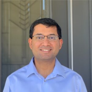 英特尔AI高管离职转投AMD，DCAI团队重组