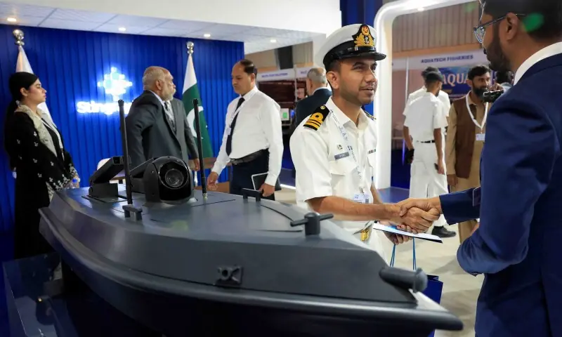 巴基斯坦海军宣布随时应对区域威胁，新潜艇将增强海防力量