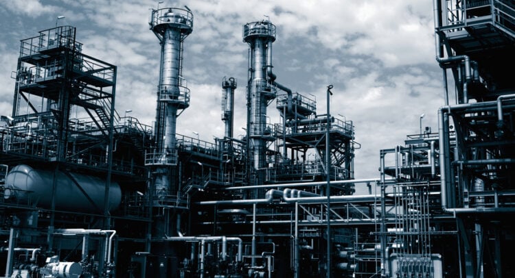 益博睿财报显示强劲增长，AI整合进展显著