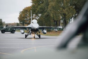 比利时空军基地遭无人机侵入，疑为侦察行动