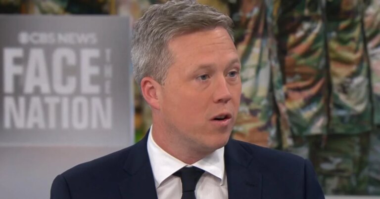 美军秘书长警告无人机威胁人类生存