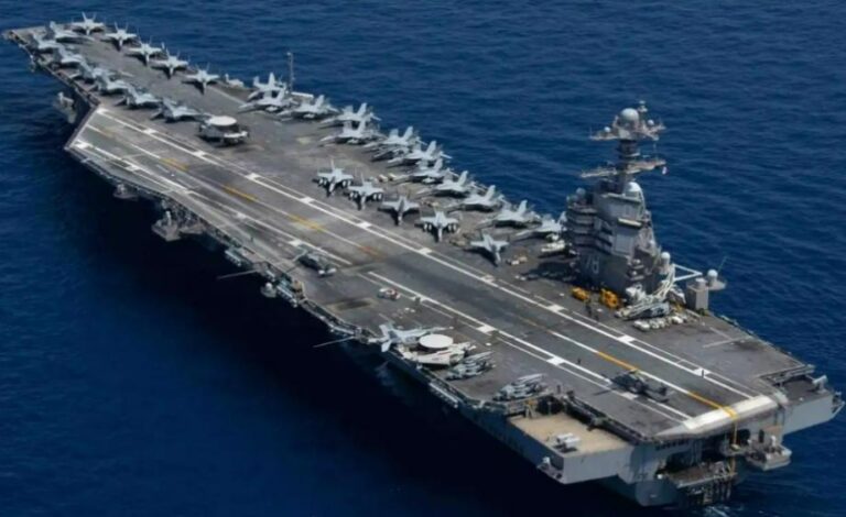 讲武谈兵｜蒸汽弹射遇“突然的幸福”，美新航母将“开倒车”？