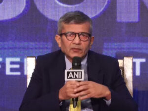 国防部长：未来十年印度多数装备将实现国产化