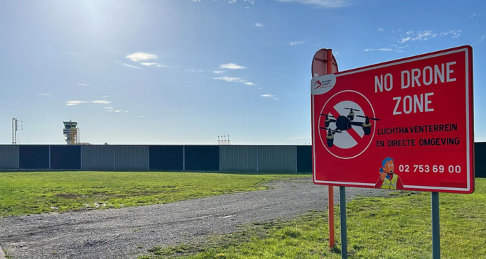 英军协助比利时应对神秘无人机威胁