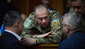 乌军无人机十月摧毁7.7万目标，地面机器人系统成战场关键