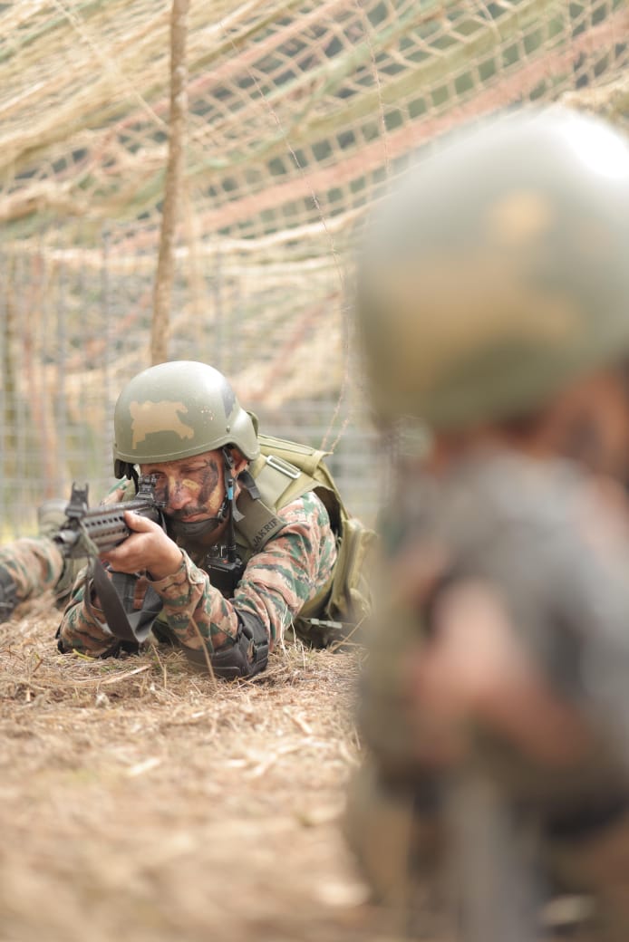 印度多军种联演展示东部喜马拉雅军事协同能力
