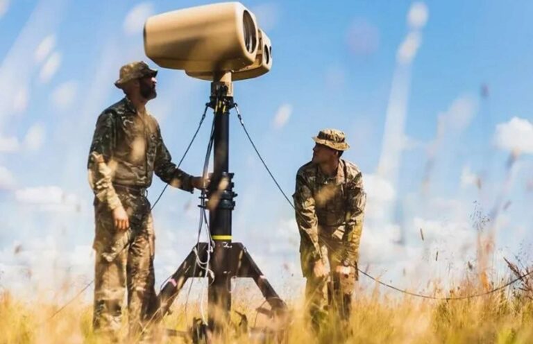 英反无人机部队驰援比利时，应对机场与基地频遭侵扰