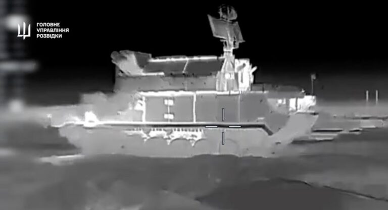 乌克兰无人机精准摧毁俄军高价值Uragan火箭炮系统