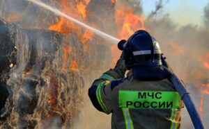 乌克兰夜袭俄多处战略设施，包括实验飞机和无人机工厂