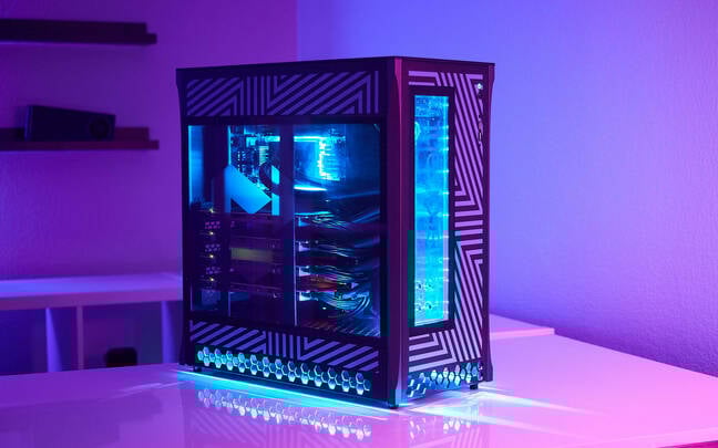 Tenstorrent发布静音AI工作站QuietBox，挑战Nvidia传统地位