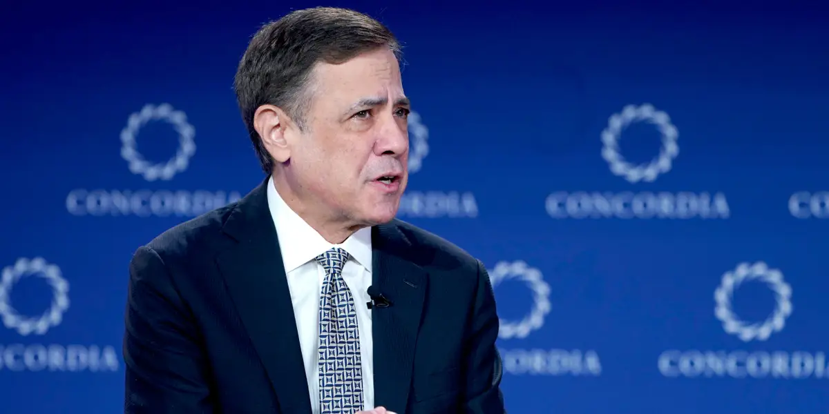 CEO Michael J. Wolf解析AI搜索与空间计算未来趋势