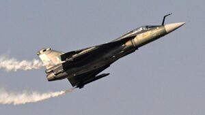 迪拜航展Tejas坠机，印空军坚称安全可靠