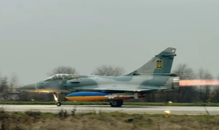 乌克兰飞行员：法国幻影战机对抗俄无人机效率达98%