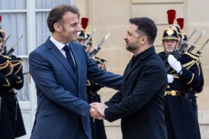 泽连斯基签署协议购买100架法国先进战机