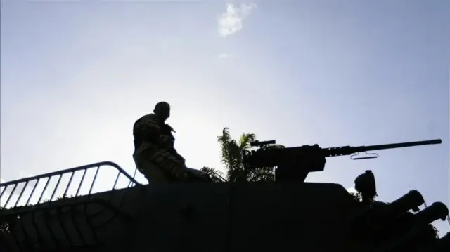 委内瑞拉动员20万军队应对美国航母靠近